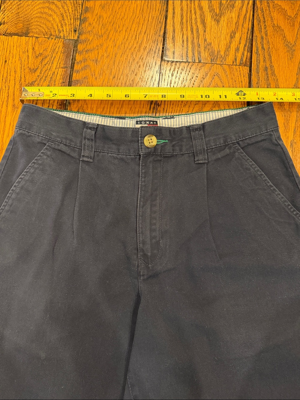 Tommy Hilfiger Dark Navy Blue Boys Pleated Cotton Shorts Size 14 - Picture 5 of 9
